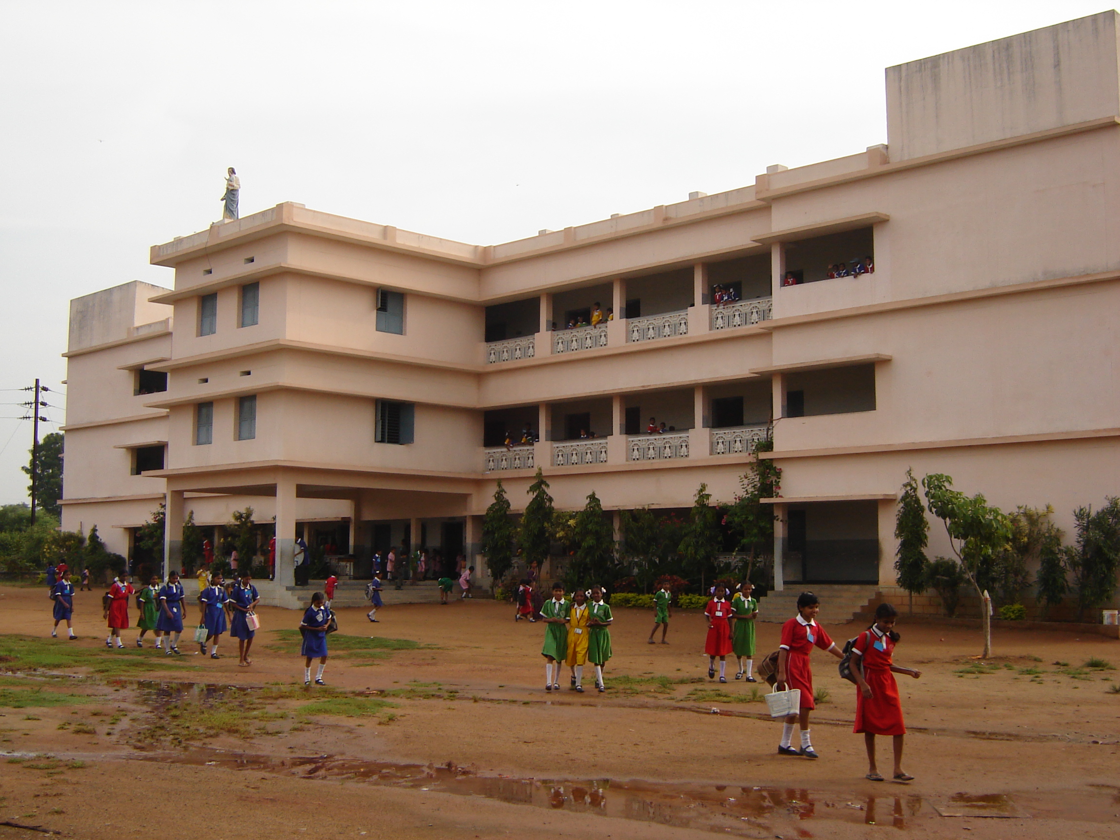 St. Joseph's High School, Aliabad